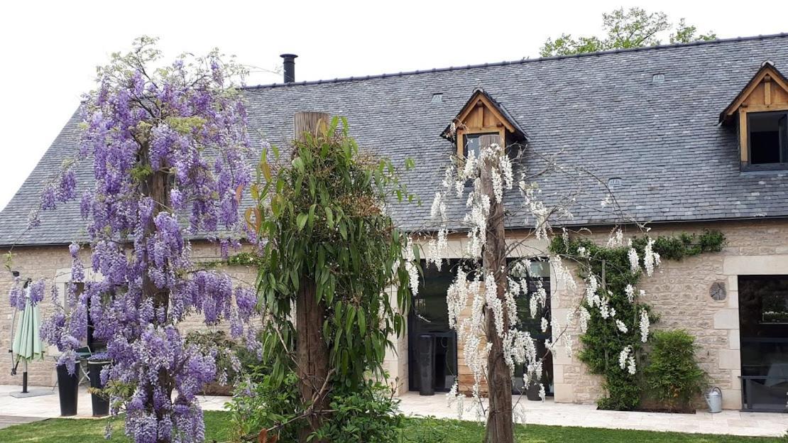 Le Mazet D'Olt Bed & Breakfast Altillac Exterior photo